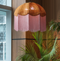 Abat-jour de plafond en rotin tissé rustique, abat-jour suspendu artisanal avec pompon pour salle à manger, cuisine, décoration de la maison