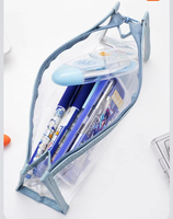 Trousse de Maquillage Triangulaire Transparente en PVC avec Fermeture Éclair, Personnalisable avec Logo, Légère et Imperméable pour Enfants, Vente en Gros Usine
