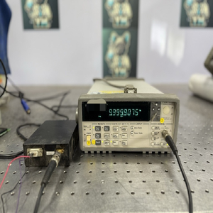 Compteur de fréquence Plc 53181a 225 Mhz, Ocxo, Cal 072023, testé - Product Image 1