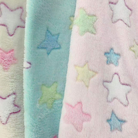 Öko-Zertifizierter Flanellstoff mit Bedrucktem Muster Weiche Plüschdecke mit Schlichtem Design für Autos