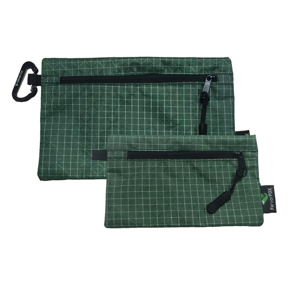 คาราบิเนอร์สีส้มขนาดใหญ่