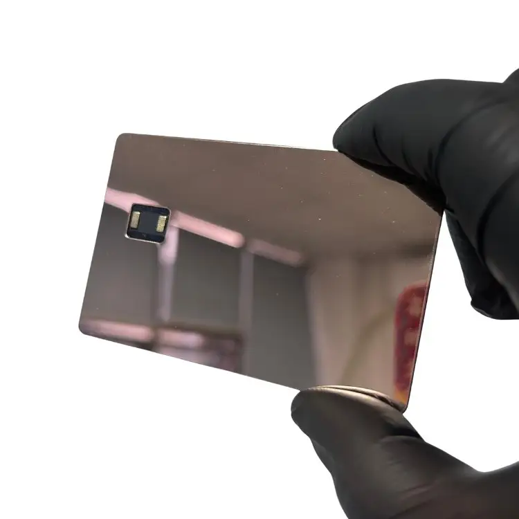 NFC dahili anten ve manyetik şeritli temassız Metal kredi kartı EMV çip Metal banka kartı