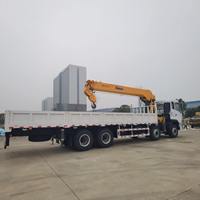 Camion de fret Dongfeng 8x4 avec grue à bras droit montée, capacité de levage de 12 à 16 tonnes, flèche télescopique, moteur Cummins, hauteur de levage de 20 m