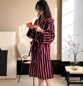 All'ingrosso personalizzato Unisex vestaglia elegante <span class=keywords><strong>pigiama</strong></span> di <span class=keywords><strong>cotone</strong></span> di spugna per la primavera estate autunno accappatoio da <span class=keywords><strong>donna</strong></span> firmato abbigliamento <span class=keywords><strong>estivo</strong></span> - Product Image 3