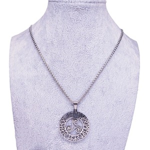 Collar hombres <span class=keywords><strong>Triskele</strong></span> Triple espiral símbolo oculto pagano talismán amuleto Acero inoxidable brujería joyería - Product Image 5