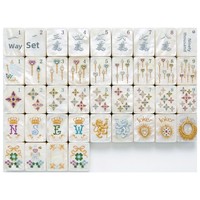 Tuiles de Mahjong américaines en acrylique à motif nacre Jiangsu ; Ensemble cadeau haut de gamme pour usage domestique, tuiles haut de gamme polies à la main pour jeux d'échecs et de cartes