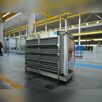 Refroidisseur d'air de surface pour évaporateur de tunnel de congélation basse température, pour application sur ligne de congélation rapide de crème glacée
