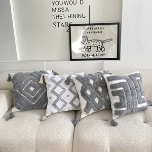 Fodere per <span class=keywords><strong>cuscini</strong></span> decorativi grigio tinta unita stampate in 3D stile nordico con design rimovibile e lavabile, tecniche di tessitura per uso alberghiero - Product Image 2
