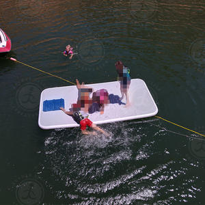 <span class=keywords><strong>Tapis</strong></span> <span class=keywords><strong>de</strong></span> piscine rebondissant gonflable automatique pour enfants ponton flottant quai piste d'air gonflable <span class=keywords><strong>tapis</strong></span> <span class=keywords><strong>de</strong></span> glissière d'eau <span class=keywords><strong>tapis</strong></span> flottant gonflable - Product Image 6