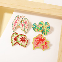Broche en émail élégante en forme de feuille de plante tropicale (Caladium et Monstera) pour vêtements et sacs – Vente en gros