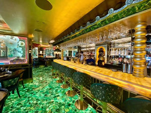 Décoration de luxe naturelle, pierre d'onyx verte semi-précieuse, agate translucide, dalles de pierre lumineuse, Lumistone - Product Image 1