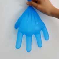Gants TPE gaufrés Ruixiang Gants PE jetables de qualité alimentaire multi-usages pour le nettoyage de la cuisine Coiffure Barbecue