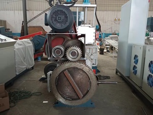 <span class=keywords><strong>Cambiador</strong></span> <span class=keywords><strong>de</strong></span> cabezales <span class=keywords><strong>de</strong></span> matriz semiautomático para cabezales <span class=keywords><strong>de</strong></span> matriz <span class=keywords><strong>de</strong></span> engranajes eléctricos, piezas <span class=keywords><strong>de</strong></span> maquinaria <span class=keywords><strong>de</strong></span> plástico y caucho, granulador eléctrico y extrusora - Product Image 4