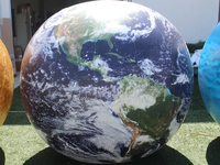 Globe terrestre géant gonflable pour la publicité de type ballon