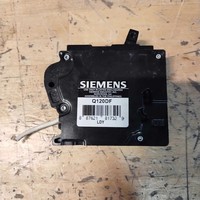 Interruptor de Circuito Q120DF 20A 1 Polo Doble Función para PLC