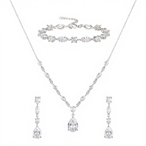 Parure de bijoux de mariée Orelia Luxe en zircon goutte d'eau, plaqué or/or rose/argent, collier et boucles d'oreilles en argent tibétain, taille poire - Product Image 2