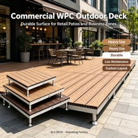 Système de terrasse modulaire AluDeck en WPC pour extérieur, design carré antidérapant, pieds réglables en acier inoxydable, options multicolores pour le jardin