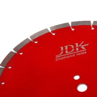 Lame de scie diamantée industrielle JDK OEM de 14 pouces avec soudure silencieuse argentée pour la découpe du béton