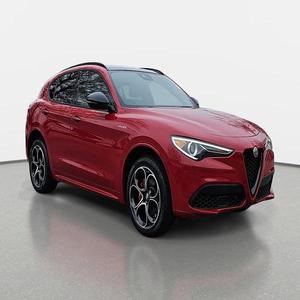 VOITURE D'OCCASION <span class=keywords><strong>Alfa</strong></span> <span class=keywords><strong>Romeo</strong></span> <span class=keywords><strong>Stelvio</strong></span> Ti SUV - Product Image 3