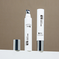 Nouveau design, tubes à gloss à lèvres en plastique personnalisés de 10 ml, emballage cosmétique vide, tube à sérum pour les lèvres avec applicateur en zinc