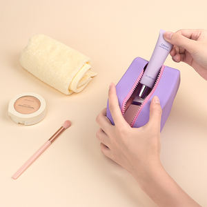 Borse di Tendenza 2026: Pochette Trucchi in Silicone a Forma di Nave, Beauty Case <span class=keywords><strong>da</strong></span> Viaggio in Silicone, Organizer <span class=keywords><strong>da</strong></span> Viaggio con Cerniera per Ragazze - Product Image 3