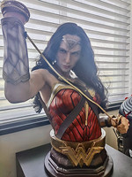 Statue Modèle Personnalisée de Haute Qualité Ares Comics Wonder Woman 1/1 Buste Mi-Corps/Corps Entier Ligue de la Justice