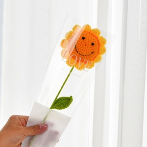 Ornements de bouquet de tournesol en laine tissée à la main envoyer des camarades de classe envoyer des amis envoyer des collègues Bouquet cadeau ensoleillé positif - Product Image 1