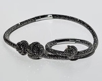 Collier ras du cou noué Rosebud Infinity avec strass en cristal Sparkly Minimalist Coquette Bow and Flower Jewelry Wristbands