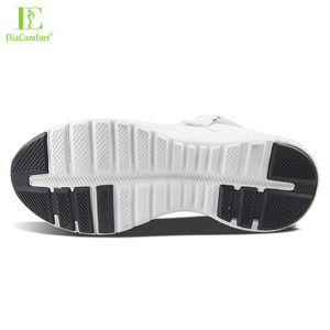 Sandales Sabots Femme Confortables en EVA pour Infirmières – Nouveauté Été Hiver Printemps Automne – Anti-Choc et Légères - Product Image 5