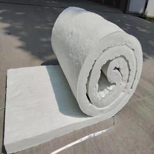Couverture isolante en fibre de silicate d'aluminium 96K 30 mm, feutre roulé pour isolation de réservoir - Product Image 1