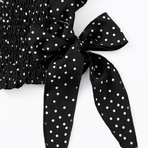 เสื้อชีฟองน่ารักสำหรับผู้หญิง ซัมเมอร์ 2025 แขนระบาย แต่งระบายชายเสื้อ ลายจุด คอวี เซ็กซี่ ผูกโบว์ ชายเสื้อจับจีบ - Product Image 3