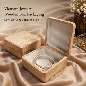 Fabricant de boîtes à bracelets en bois sur mesure, fournisseur d'emballages de bijoux avec insert en velours, Vietnam - Product Image 4