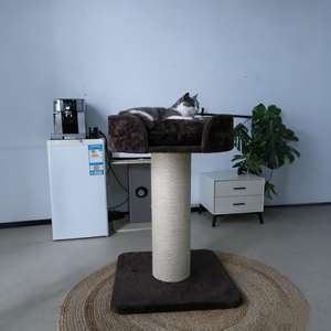 Griffoir robuste pour chat avec lit en peluche surélevé - Meuble stable pour chat - Product Image 4