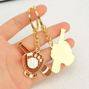 <span class=keywords><strong>Porte</strong></span>-clés de baseball personnalisé, souvenir transfrontalier, cadeau pour les fans du club <span class=keywords><strong>Dodge</strong></span>, pendentif de sac en alliage de zinc de haute qualité en forme de gant et de batte - Product Image 2