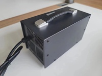 Chargeur de batterie au lithium 24S 72V/87.6V 20A/25A/30A/35A/50A pour chariots de golf, vélos électriques, trottinettes électriques et chariots élévateurs