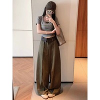 Nouveauté Automne 2026 – Pantalon large vert olive pour femme, taille plissée à revers, motif écossais, coupe droite et tombé fluide, décontracté et ample