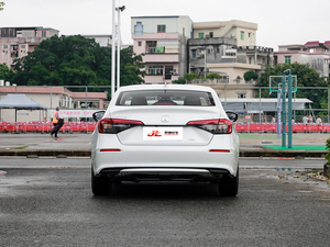 ฮอนด้า ซีวิค มือสอง ปี 2023 1.5T 240TURBO ซีดาน พวงมาลัยซ้าย เอกสารครบถ้วน ไมล์น้อย เบาะหนัง กล้องมองหลัง ขับเคลื่อนล้อหน้า สำหรับส่งออก - Product Image 5