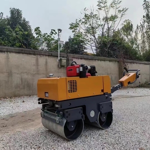 Rouleau de route vibrant autonome de 1600kg, télécommande diesel, double tambour changchai, moteur de pompe, conception de pied de mouton - Product Image 6