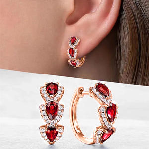 Boucles d'oreilles en or rose E3757 avec diamants taille poire rouges, bijoux de luxe pour femmes, pour mariage - Product Image 3