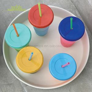 2023 2024 ultimo più popolare pronto per la spedizione in plastica 24 oz caffè magico riutilizzabile che cambia il colore della tazza del partito tumbler - Product Image 6