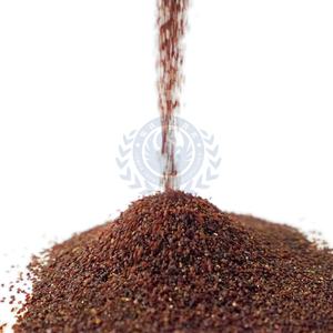 Alta tasa de reciclaje Bajo consumo SA3 Nivel de voladura Granate abrasivo 30/60 Arena para pulido de superficies de piezas de automóviles - Product Image 1