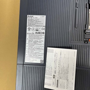Amplificador de 11kW Trifásico 400V con Controlador de Motor Trifásico HG-JR11K1M4B Tipo Pulsado MR-J4-11KA4 11kW HG-JR11 - Product Image 5