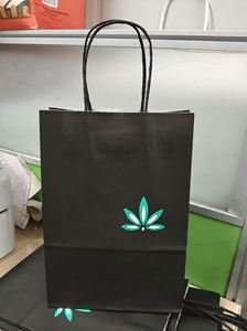 Kraft Paper Carry <b>Bag</b> with Custom Pattern Printing Stable Structure Eco Package for Chain Stores - Product Image 4