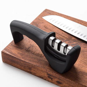 เครื่องลับมีดแบบมือถือ สแตนเลสสตีล หลายระดับความละเอียด เครื่องมือลับคมแบบแมนนวลสำหรับใช้ในครัว - Product Image 4