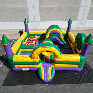 Château gonflable multicolore GMY Inflatables pour enfants et adultes avec toboggan et zone de jeux souple pour tout-petits - Product Image 1