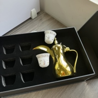 Ensemble de cafetière classique arabe Dallah, 6 tasses à café en acier inoxydable, boîte cadeau, ensemble de tasses à thé du Moyen-Orient