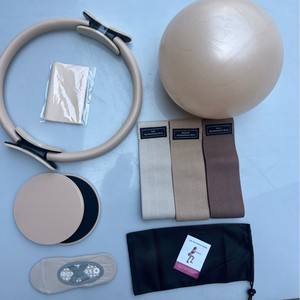 Kit de Pilates Jia avec cercle de Pilates, bandes de résistance, ballon de yoga et chaussettes pour le fitness et le remodelage corporel - Product Image 1