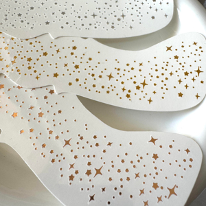 Cosmético impermeable resistente al sudor fiesta cara parche oro plata pecas diseño temporal tatuaje cara pecas - Product Image 1