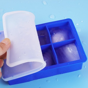 แม่พิมพ์น้ำแข็งซิลิโคนรูปทรงดิโด้ 6 ช่อง เป็นมิตรกับสิ่งแวดล้อม ฝาปิดถอดออกได้ ใช้งานง่าย สร้างสรรค์ สำหรับคริสต์มาส ปลอดสาร BPA - Product Image 6