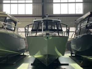 Yate de Lujo de 7.5m (25 pies) con Casco de Aluminio Soldado, Diseño en V Profunda, para Cruceros, Pesca Deportiva, Alta Velocidad, Entretenimiento y Ocio - Product Image 5
